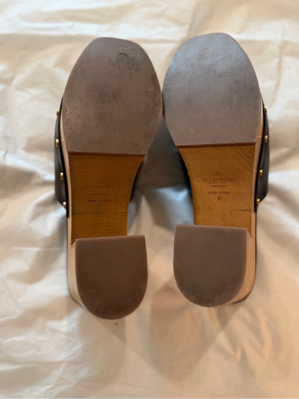 Valentino Garavani V Logo
Chain Wooden Platform Mule
Clogs Brown EU 40 US 10 - Picture 7 of 8